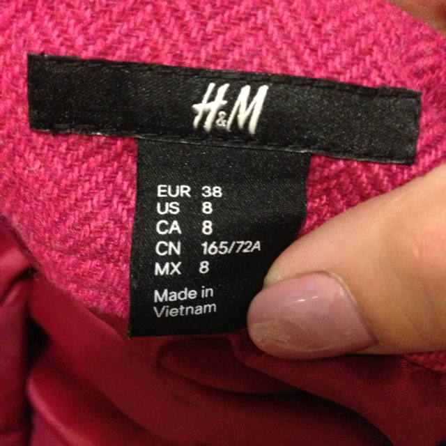 H&M(エイチアンドエム)のピンクのミニスカート レディースのスカート(ミニスカート)の商品写真