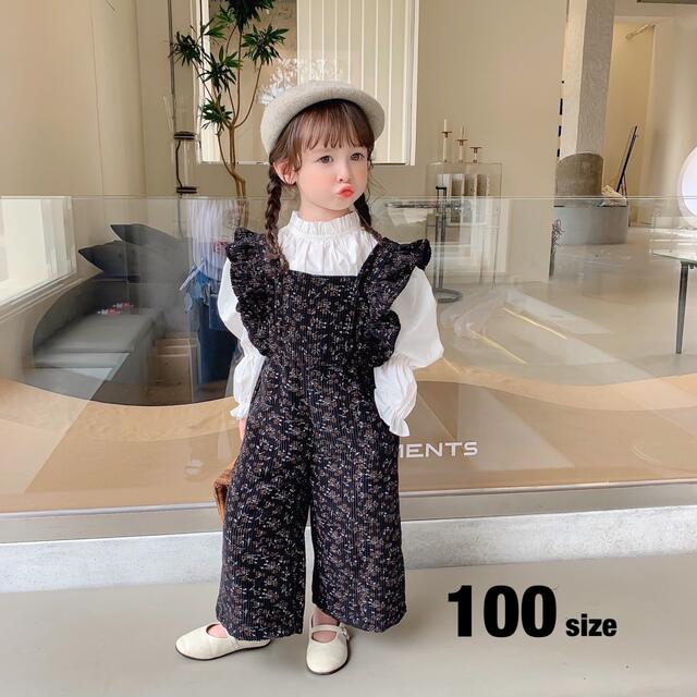 小花柄コーデュロイサロペット⭐︎100サイズ⭐︎ 海外こども服　韓国子供服 キッズ/ベビー/マタニティのキッズ服女の子用(90cm~)(その他)の商品写真