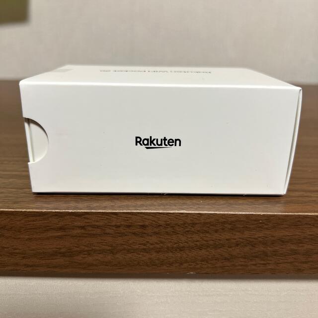 Rakuten(ラクテン)のRakuten WiFi Pocket 2B WHITE スマホ/家電/カメラのスマートフォン/携帯電話(その他)の商品写真