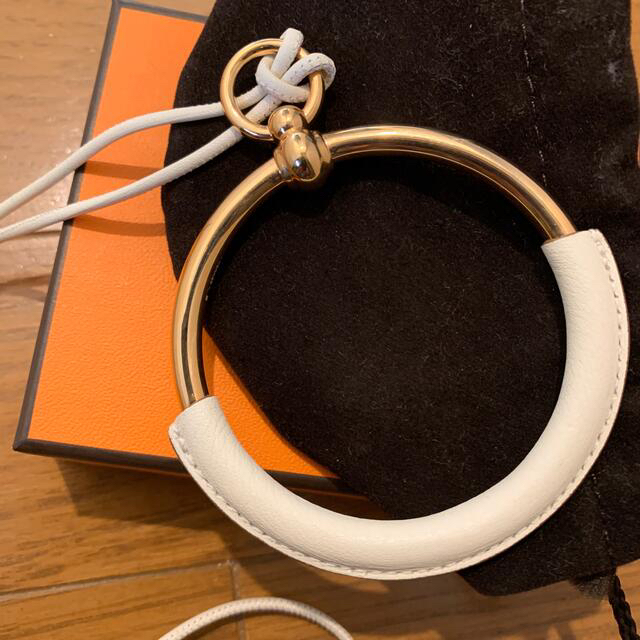 Hermes(エルメス)のお値下げ　未使用　ループグラン  ナタ レディースのアクセサリー(ネックレス)の商品写真