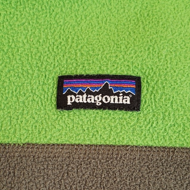 patagonia(パタゴニア)の☆patagoniaフリース☆キッズXLサイズ キッズ/ベビー/マタニティのキッズ服男の子用(90cm~)(ジャケット/上着)の商品写真