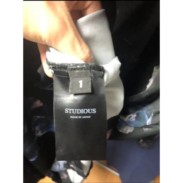 STUDIOUS(ステュディオス)のダークフラワービッグシルエットシャツ　プレ値 メンズのトップス(シャツ)の商品写真