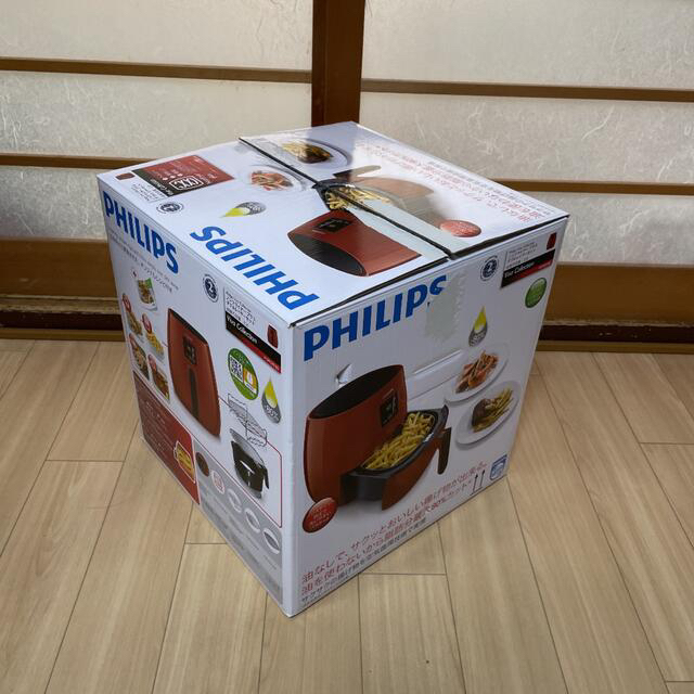 PHILIPS(フィリップス)の【ハゼヲ様専用】フィリップス ノンフライヤー  スマホ/家電/カメラの調理家電(調理機器)の商品写真