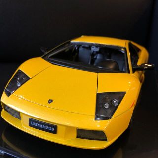 ランボルギーニ(Lamborghini)のオートアート 1/18 ランボルギーニ ムルシエラゴ(ミニカー)