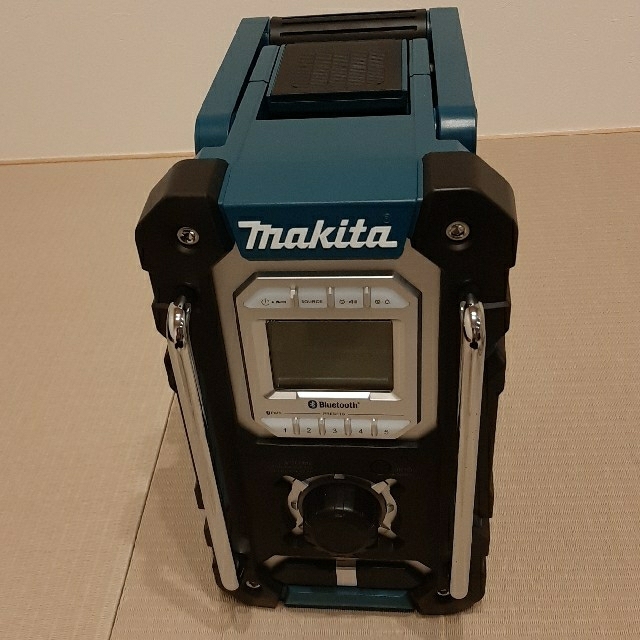 Makita(マキタ)のマキタ　ラジオ　MR108 スマホ/家電/カメラのオーディオ機器(ラジオ)の商品写真