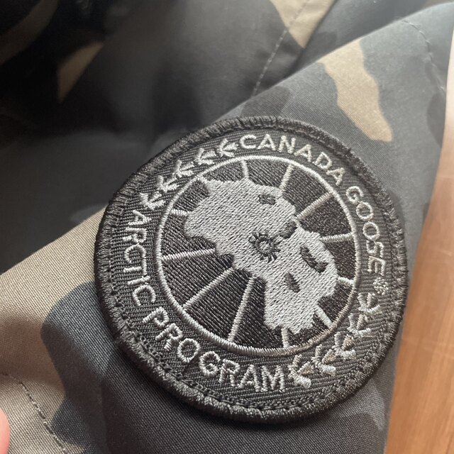 CANADA カナダグース シェルバーン ブラックレーベル カモフラの通販 by t|カナダグースならラクマ GOOSE - CANADA GOOSE 新品特価