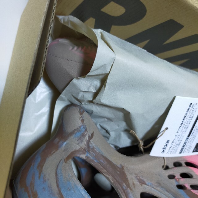 YZY FORM RUNNER MX SAND GREY 28.5cm メンズの靴/シューズ(スニーカー)の商品写真