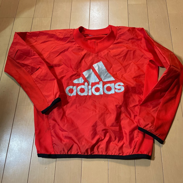 adidas(アディダス)のkids120 adidas上下セットとUNIQLOズボンセット　プラスピステ赤 キッズ/ベビー/マタニティのキッズ服男の子用(90cm~)(その他)の商品写真