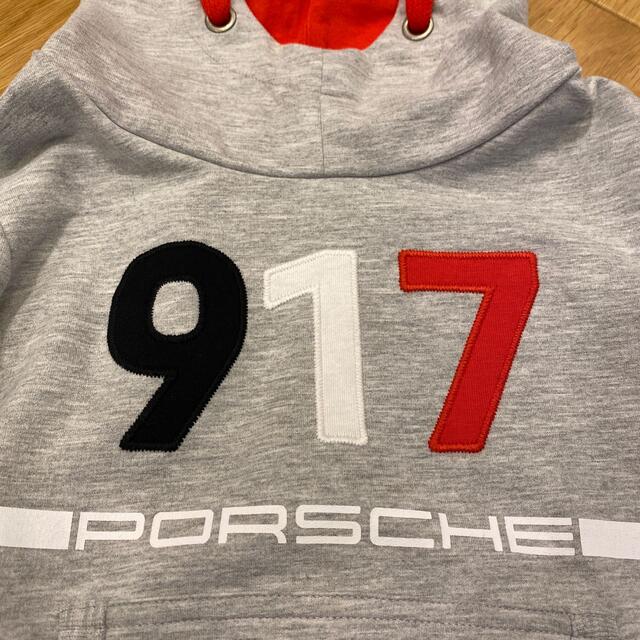 Porsche(ポルシェ)のお値下げ　ポルシェ　キッズパーカー　104㎝　3-4歳 キッズ/ベビー/マタニティのキッズ服男の子用(90cm~)(Tシャツ/カットソー)の商品写真