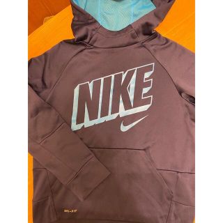 ナイキ(NIKE)のNIKE☆パーカー☆キッズサイズM(ジャケット/上着)