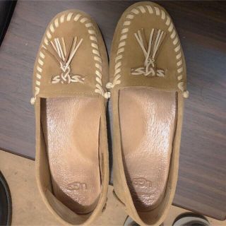 アグ(UGG)のugg  モカシン(スリッポン/モカシン)