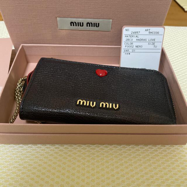 miumiu(ミュウミュウ)のmiumiu コインケース　マルチケース メンズのファッション小物(コインケース/小銭入れ)の商品写真