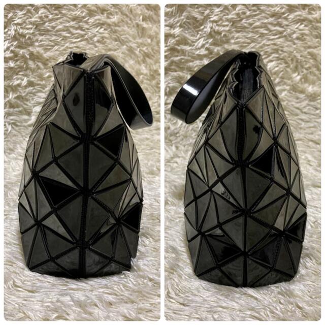 ISSEY MIYAKE(イッセイミヤケ)の美品✨BAOBAO バオバオイッセイミヤケ クラッチバッグ ポーチ ブラック 黒 レディースのバッグ(クラッチバッグ)の商品写真