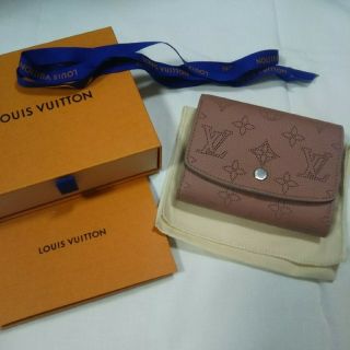 ルイヴィトン(LOUIS VUITTON)のひろみちゃん様専用　【1回のみ使用】 LOUIS VUITTON  マヒナ 財布(財布)