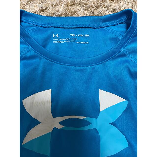 UNDER ARMOUR(アンダーアーマー)のUnder armor トップス キッズ/ベビー/マタニティのキッズ服女の子用(90cm~)(Tシャツ/カットソー)の商品写真