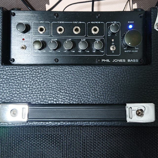 美品、phil jones bass flightcase ベースアンプ 楽器のベース(ベースアンプ)の商品写真