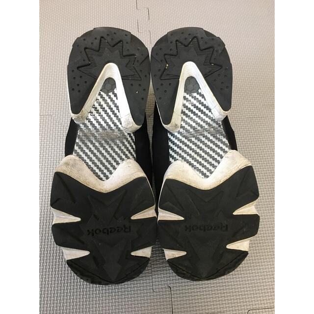 Reebok(リーボック)のリーボック　インスタポンプフューリー ブラックホワイト　24cm レディースの靴/シューズ(スニーカー)の商品写真