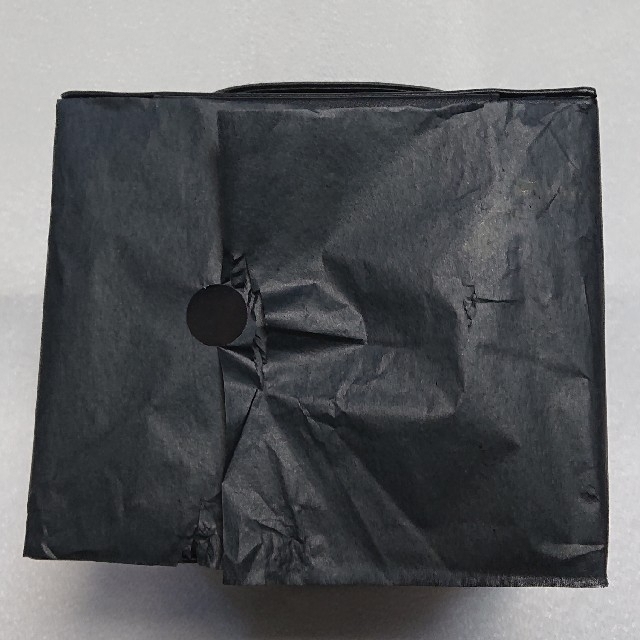 Yves Saint Laurent Beaute(イヴサンローランボーテ)の✳sunny shop様専用✳YSLノベルティバニティーケース+ミニ手帳 コスメ/美容のコスメ/美容 その他(その他)の商品写真