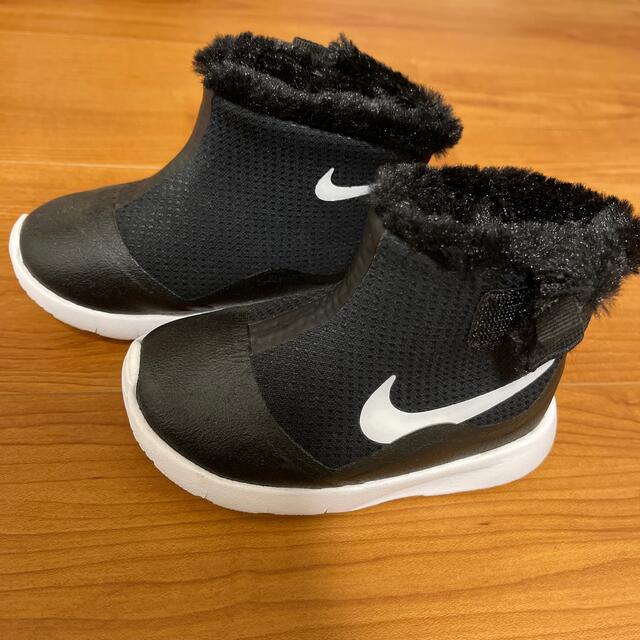 NIKE(ナイキ)のNIKE ブーツ　13センチ キッズ/ベビー/マタニティのベビー靴/シューズ(~14cm)(スニーカー)の商品写真