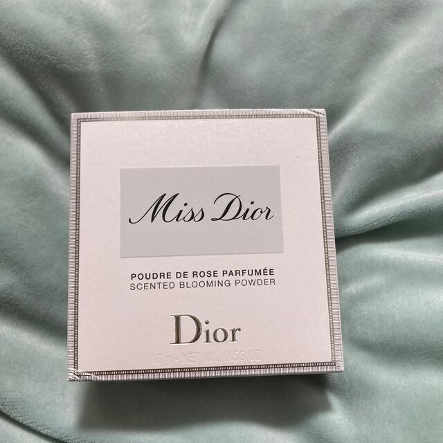 Dior(ディオール)のミス　ディオール　ブルーミング　ボディパウダー コスメ/美容のボディケア(ボディパウダー)の商品写真