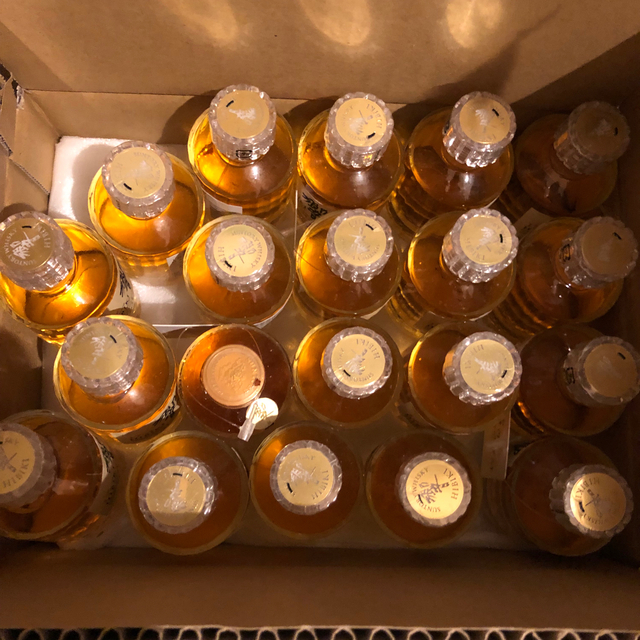 【お試し価格！】 響 17年50ml ミニボトル　50本セット 新品 ウイスキー