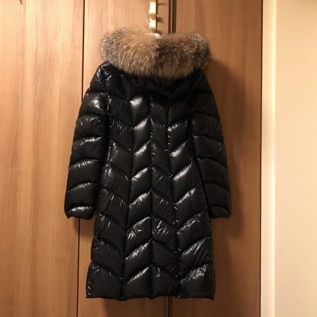 モンクレール　MONCLER アルビジア　ダウン