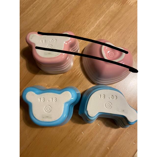 LE CREUSET(ルクルーゼ)の(あやぽん様専用)青のみル・クルーゼ離乳食用食食器セット キッズ/ベビー/マタニティの授乳/お食事用品(離乳食器セット)の商品写真