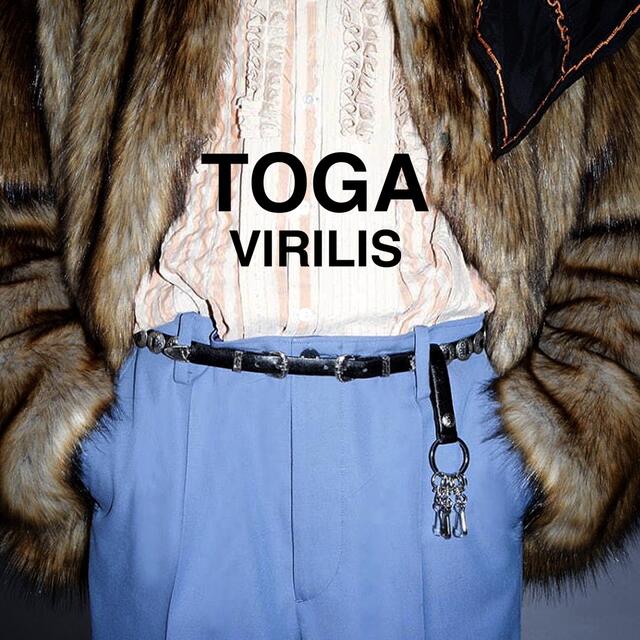 新品 TOGA VIRILIS ダブルバックル ベルト キーリング付き ネイビー