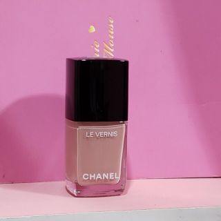 シャネル(CHANEL)のマニキュア　CHANEL　LE VERNIS  美品　送料無料(マニキュア)