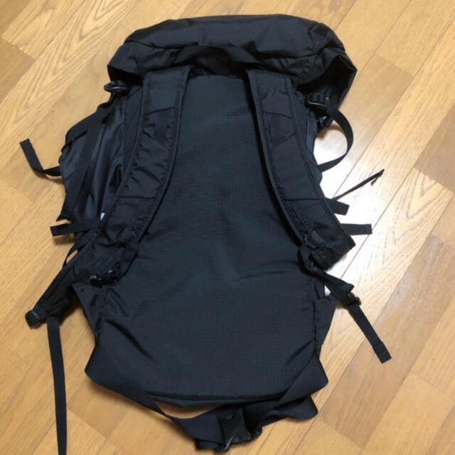 ARC'TERYX(アークテリクス)のArc'teryx Cierzo 35 メンズのバッグ(バッグパック/リュック)の商品写真