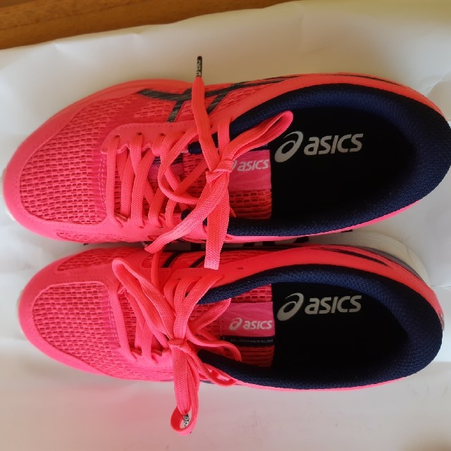 asics(アシックス)の【値下げ￥5,000→￥4,000】高品質スポーツシューズ レディースの靴/シューズ(スニーカー)の商品写真