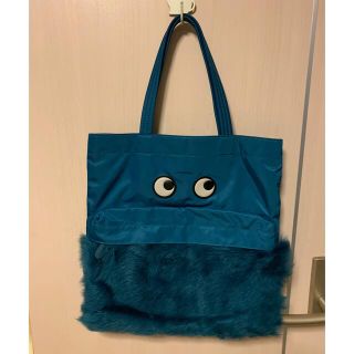 アニヤハインドマーチ(ANYA HINDMARCH)の☆アニヤハンドマーチ　アイズ　ファー付きバッグ(トートバッグ)