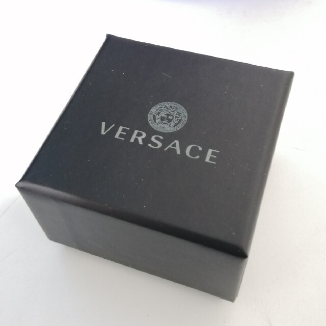 VERSACE(ヴェルサーチ)のVERSACE リングケース レディースのアクセサリー(リング(指輪))の商品写真