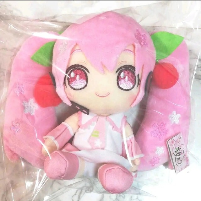 割引発見 ボカロ 初音ミク 桜ミク BIGぬいぐるみ マスコット タグ ...