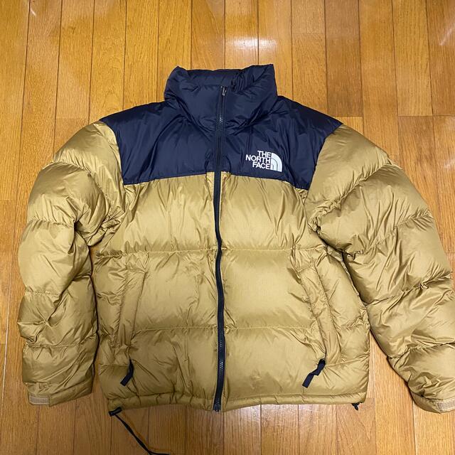 THE NORTH FACE(ザノースフェイス)のTHE NORTH FACE ノースフェイス ヌプシ ダウンジャケット Mサイズ メンズのジャケット/アウター(ダウンジャケット)の商品写真