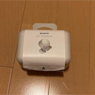 ソニー(SONY)のSONY フルワイヤレスイヤホン WF-1000XM4 シルバー(ヘッドフォン/イヤフォン)