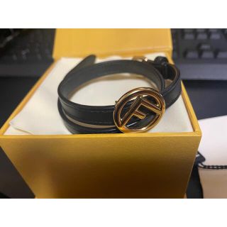 フェンディ(FENDI)の(セール)Fendi エフイズフェンディ　カーフレザー　ダブルラップブレスレット(ブレスレット/バングル)