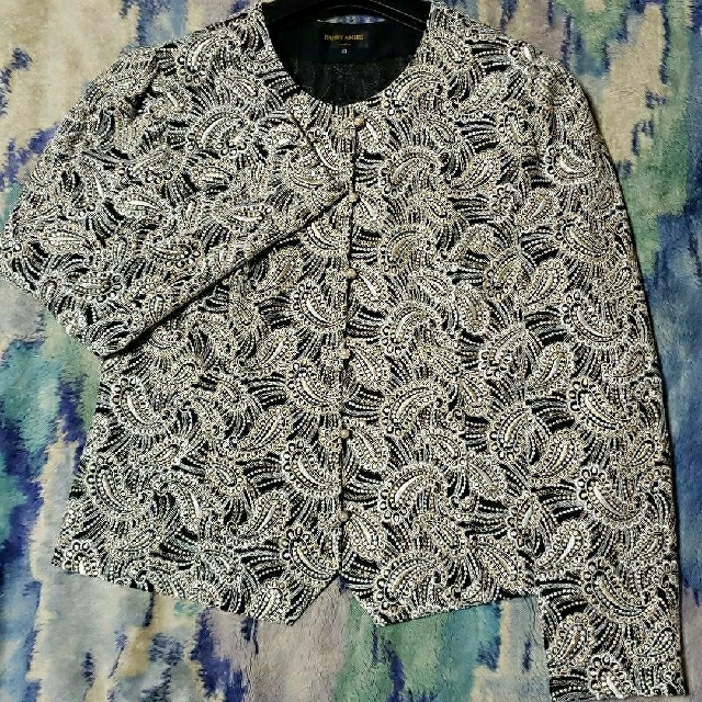 HARDY AMIES - ハーディエイミス ノーカラージャケット 刺繍 ノー