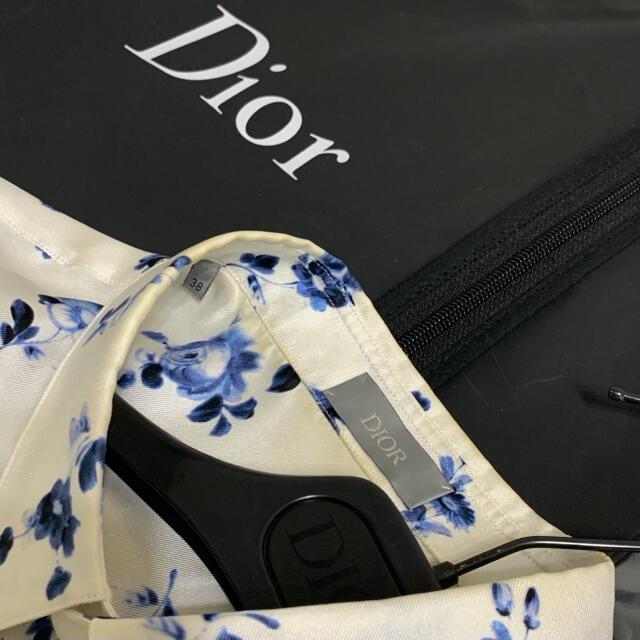 DIOR HOMME(ディオールオム)のDIOR 19SS KAWS BEE FLORAL SILK SHIRT  メンズのトップス(シャツ)の商品写真