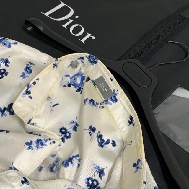 DIOR HOMME(ディオールオム)のDIOR 19SS KAWS BEE FLORAL SILK SHIRT  メンズのトップス(シャツ)の商品写真