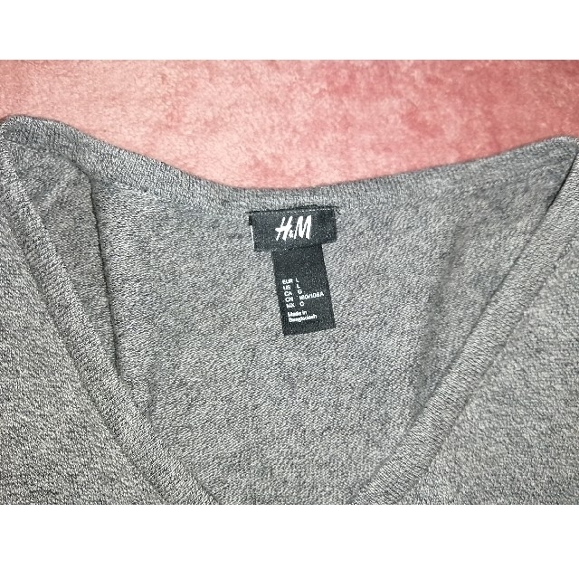 H&M(エイチアンドエム)のLサイズ　H&M　コットンVネックカットソー メンズのトップス(Tシャツ/カットソー(七分/長袖))の商品写真