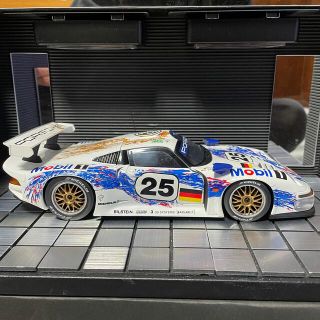 UTモデル1/18ポルシェ911GT1(希少)