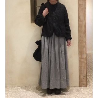 ネストローブ(nest Robe)のネストローブ♡リネン天然染めタックスカート(ロングスカート)