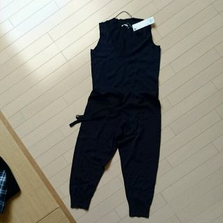 ユニクロ(UNIQLO)のGU ニットコンビネゾン(オールインワン)