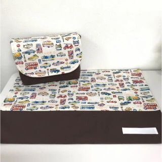 ランチョンマットとお弁当入れ2点セット　　#1768 (外出用品)