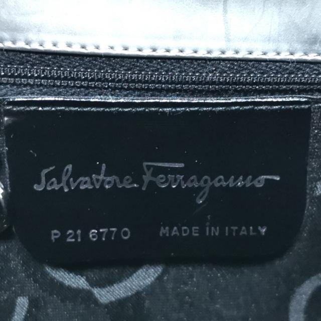 Salvatore Ferragamo(サルヴァトーレフェラガモ)のサルバトーレフェラガモ ハンドバッグ レディースのバッグ(ハンドバッグ)の商品写真
