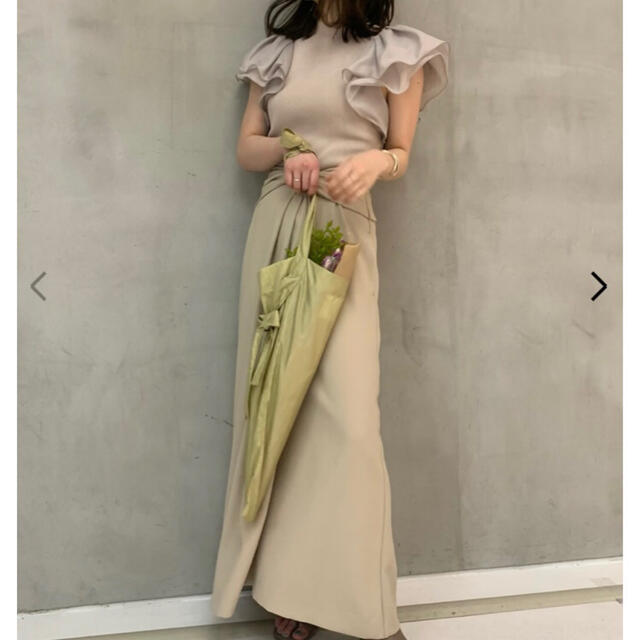 FRAY I.D 雑誌掲載 ラッフルスリーブニットプルオーバー 上品 5520円