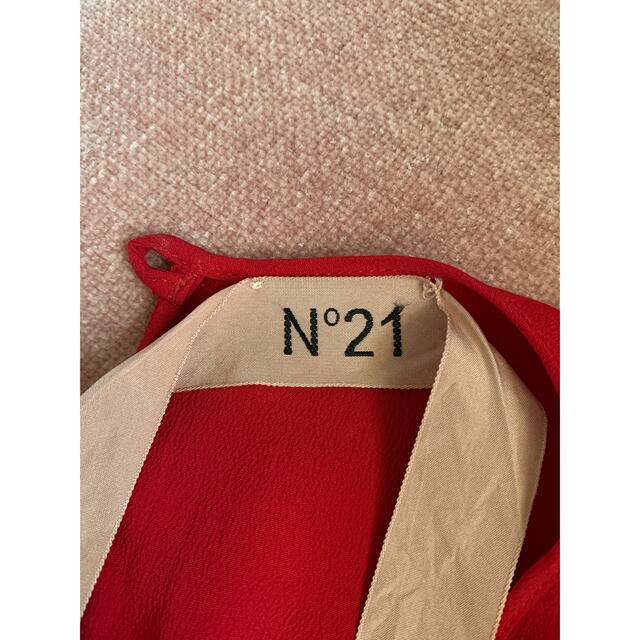 N°21(ヌメロヴェントゥーノ)のN°21ヌメロヴェントゥーノ　トップス レディースのトップス(シャツ/ブラウス(長袖/七分))の商品写真