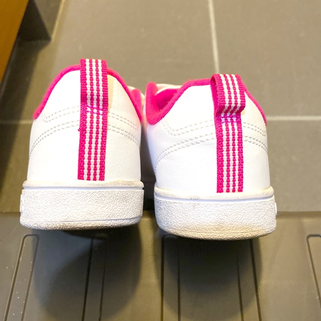 adidas(アディダス)のアディダス　シューズ　21cm レディースの靴/シューズ(スニーカー)の商品写真