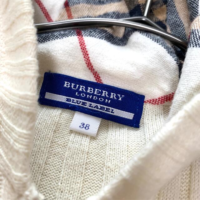 BURBERRY BLUE LABEL(バーバリーブルーレーベル)のバーバリーブルーレーベル ニットパーカー チェック ホワイト 刺繍ロゴ  M レディースのトップス(パーカー)の商品写真